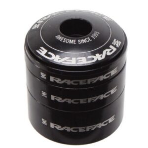 Karbonové víčko + podložky Race Face Spacer KIT