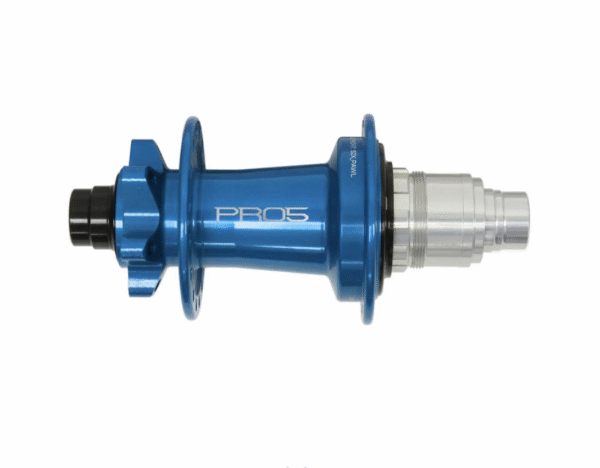Náboj Hope PRO 5 zadní - modrý Rozměr: 157x12 mm