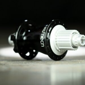 Náboj zadní Trailmech Enduro Boost MicroSpline - černý