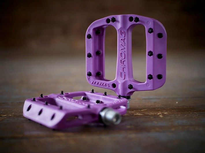 Pedály Chromag Synth Barevná kombinace: Fialové