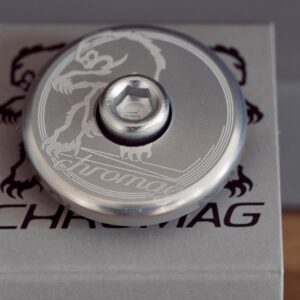 Víčko představce Chromag Barevná kombinace: Stříbrné