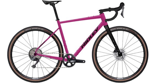 Gravel kolo RIDLEY KANZO ADVENTURE Alu GRX600 Jazzberry Jam Metallic/Black Barva: Jazzberry Jam Metallic Black