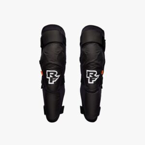 RACE FACE SOFTGOODS Chrániče na kolena Race Face Ambush - stealth Velikost: XL