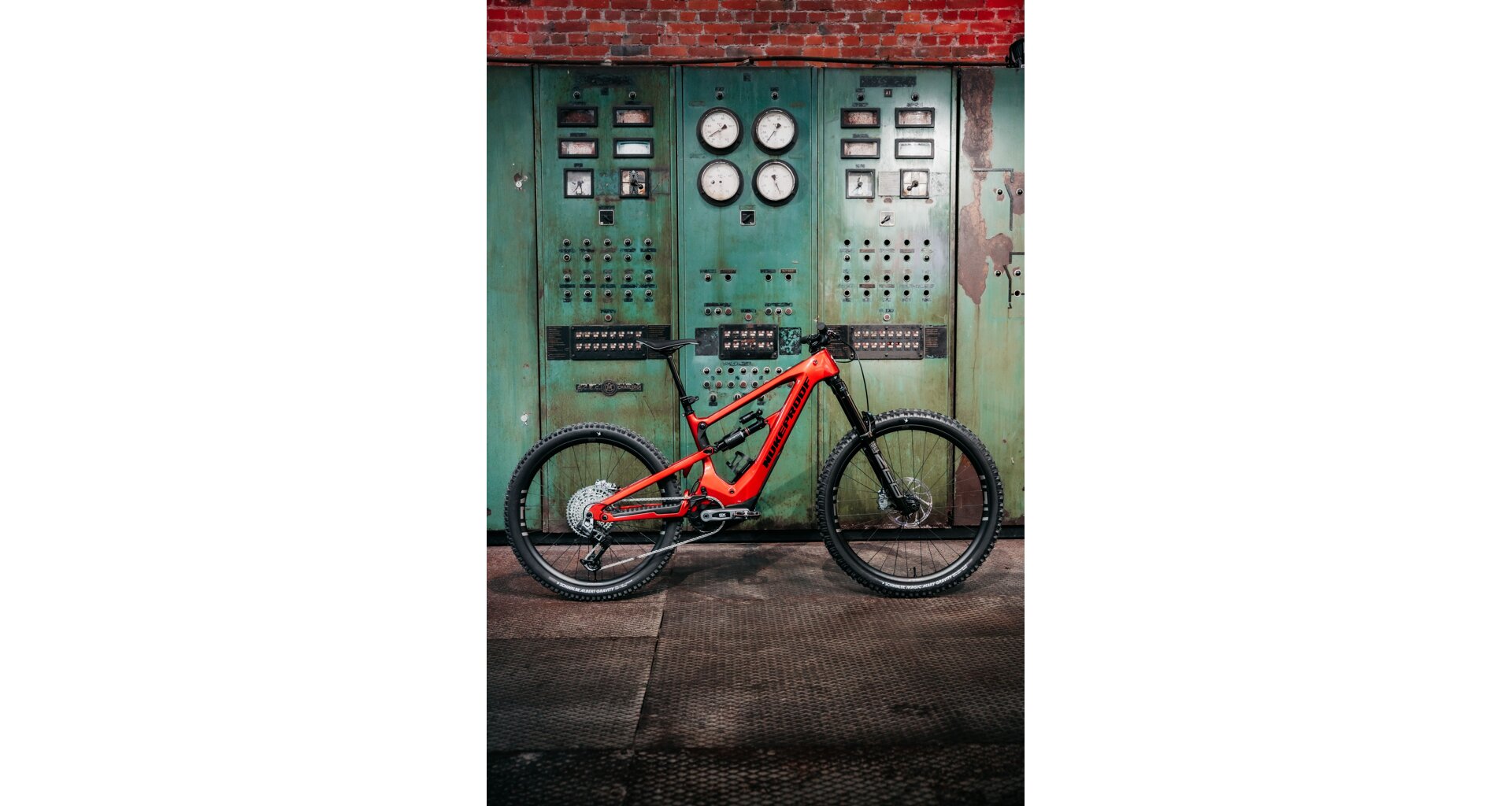 Nukeproof Megawatt Carbon Pro 297 T-GX - Red Velikost: M - Obrázek 2