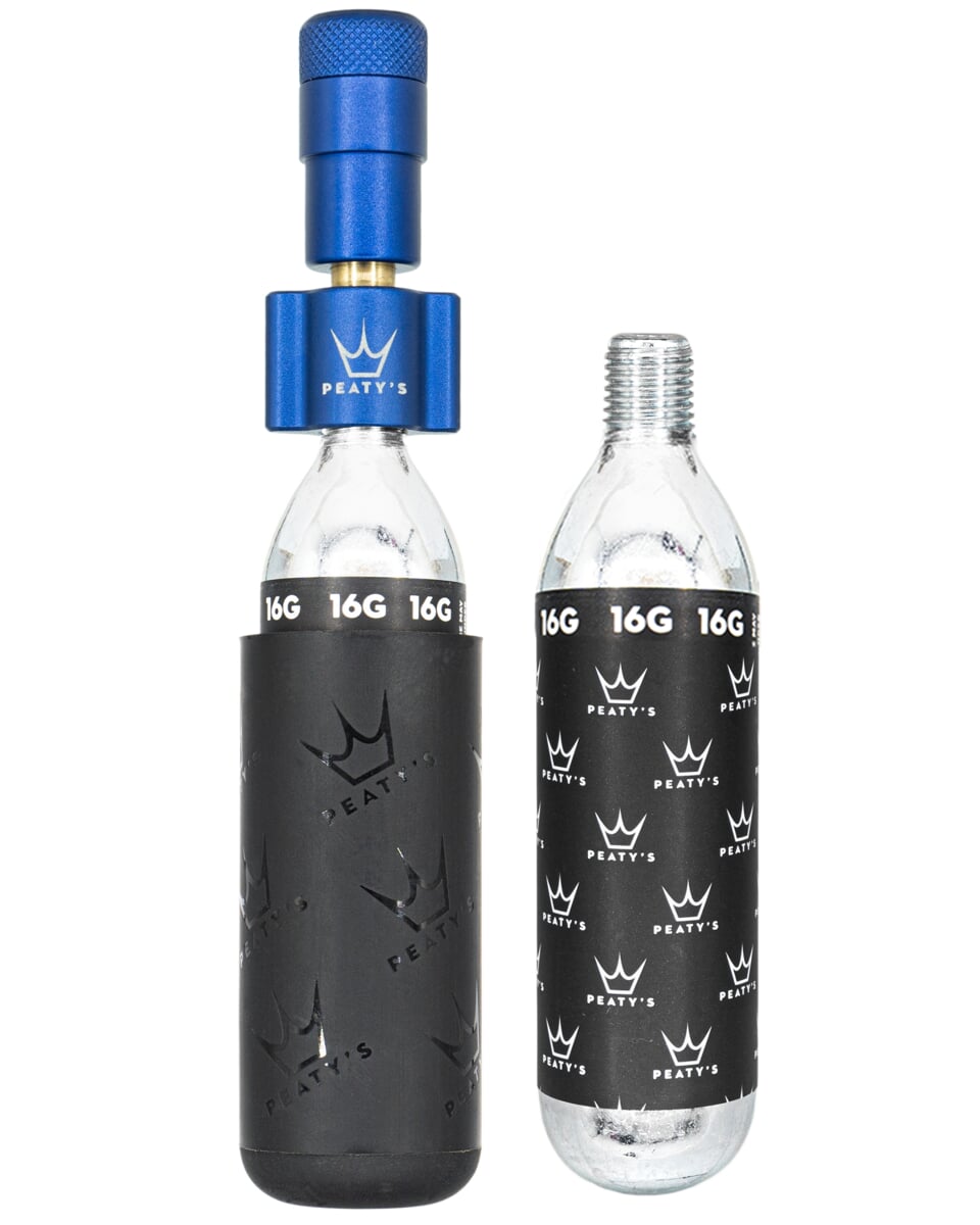 PEATYS Pumpa na bombičky Peaty's Holeshot Co2 tyre inflator Barva: Navy