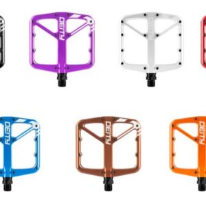 Pedály DEITY SUPERVILLAIN Barva: Pink