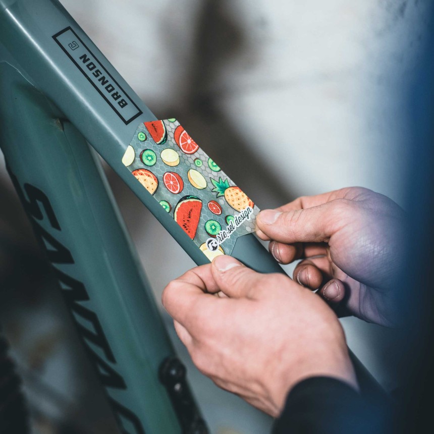 Riesel design Fólie na rám Riesel: TAPE 3000 - fruit - Obrázek 2